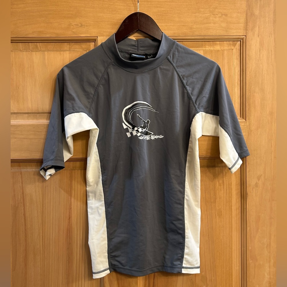 KANU rash guard
